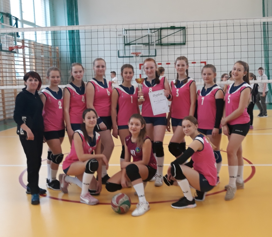 Rozegrano gminny turniej piłki siatkowej